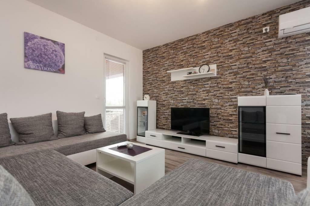 Apartment Lovric Medulin
