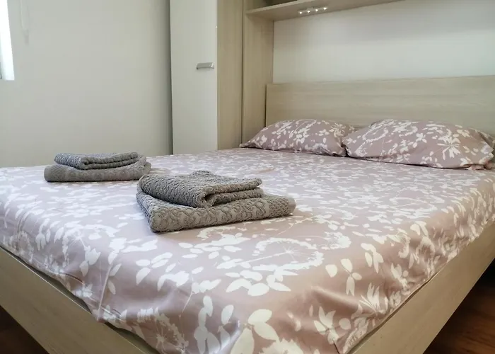 Apartments Lovric